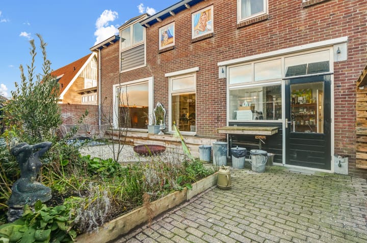 Foto 32 van Ambonstraat 23