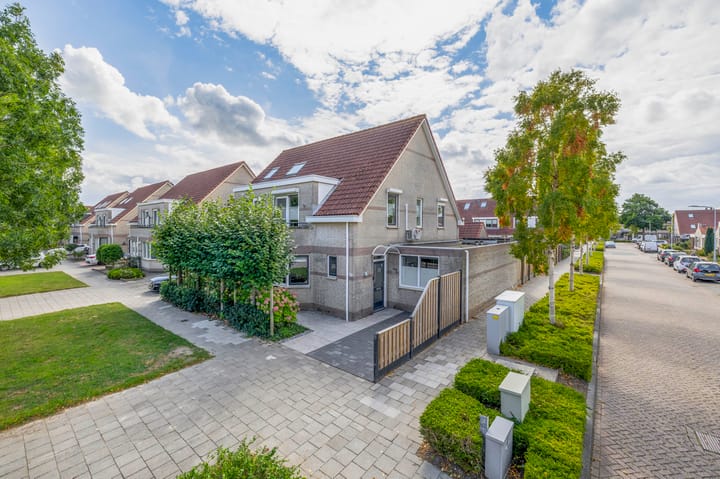 Foto 1 van Langeweg 47