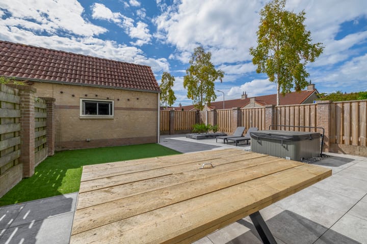 Foto 42 van Langeweg 47