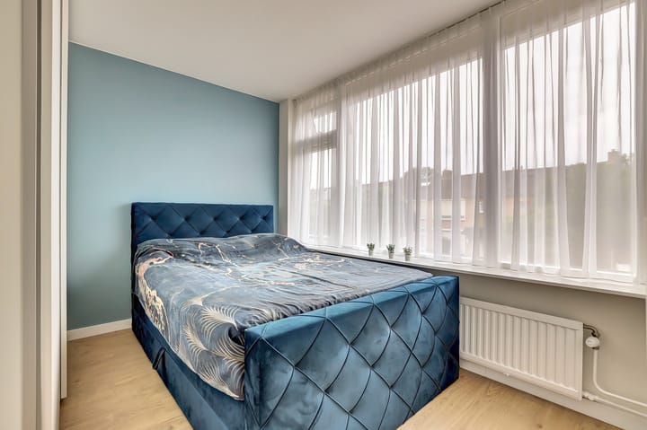 Photo 21 of Tullensstraat 31