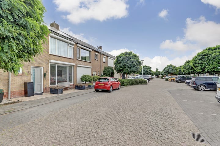 Photo 40 of Tullensstraat 31