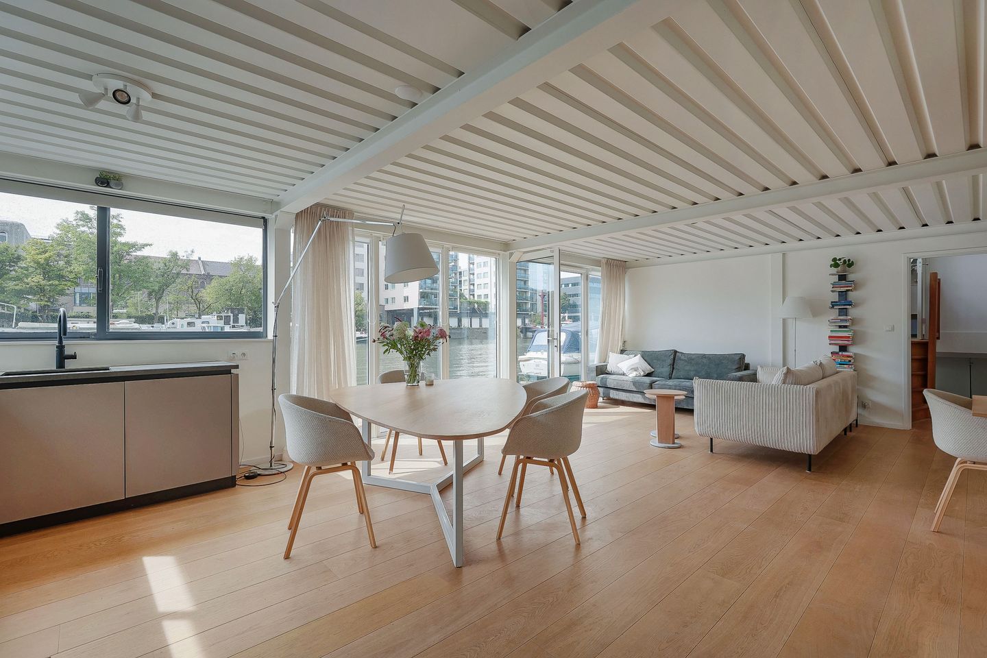 Foto 4 van Oostenburgergracht 28