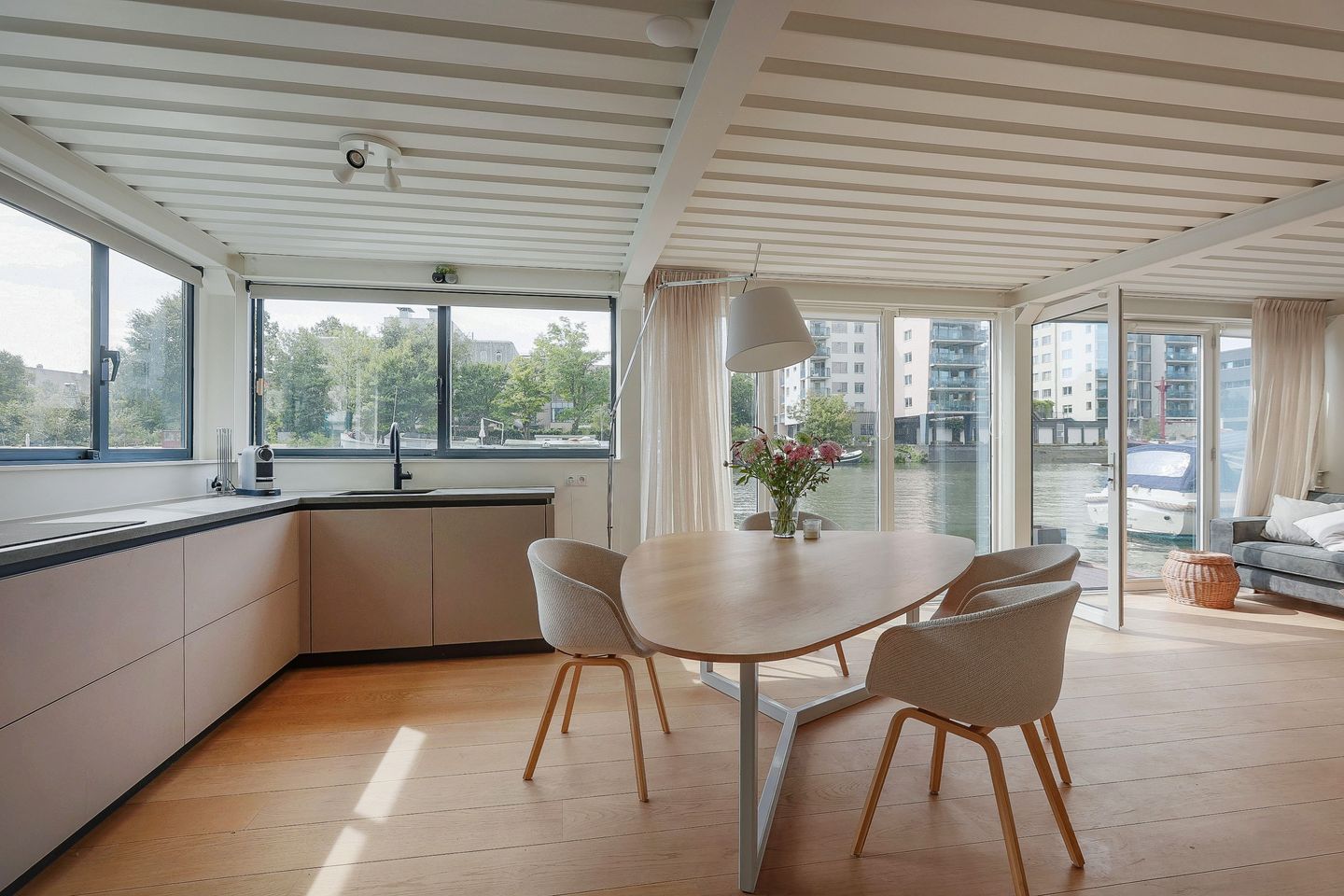 Foto 5 van Oostenburgergracht 28