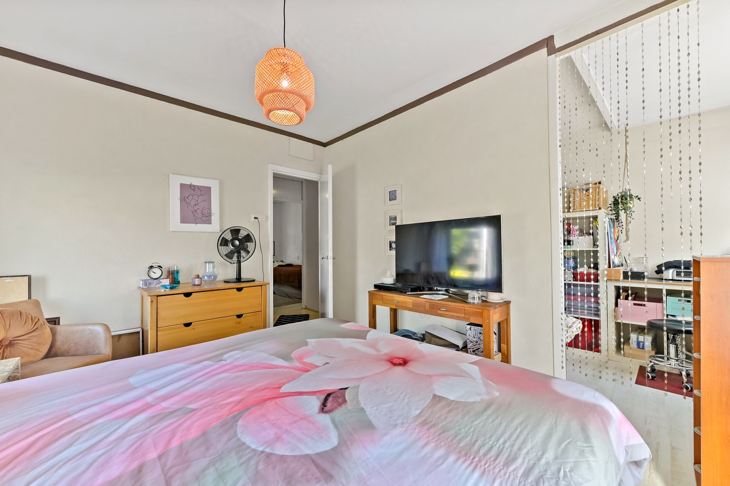 Foto 29 van Cassandrastraat 56