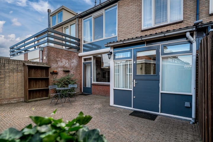 Photo 4 of Van der Rennestraat 4