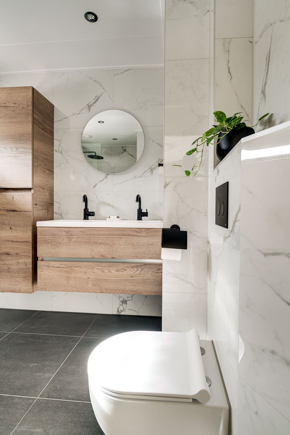 Foto 35 van Van der Rennestraat 4