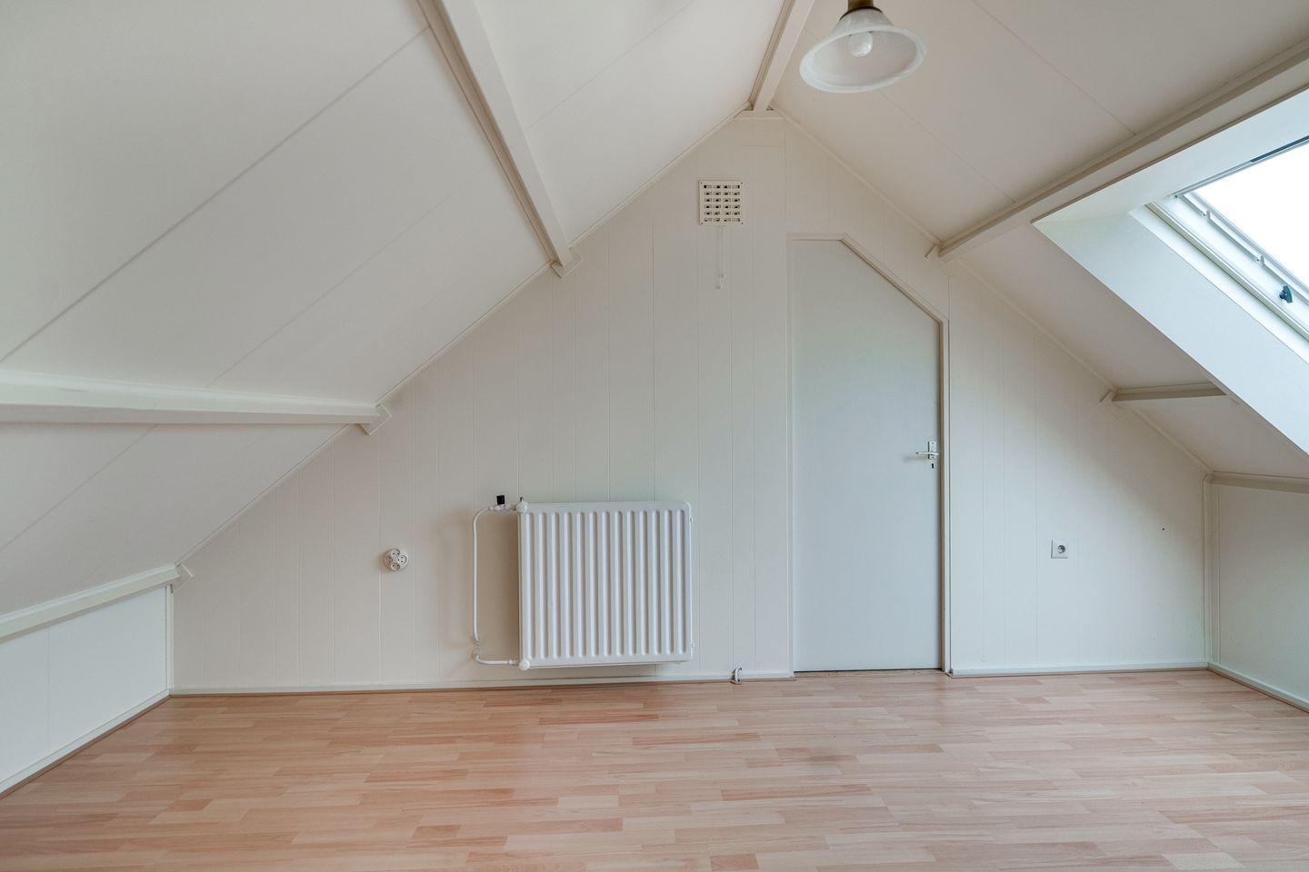 Foto 49 van Van der Rennestraat 4