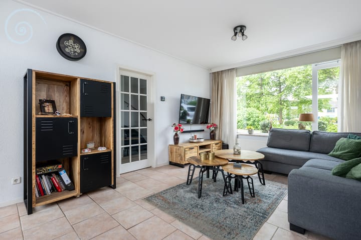 Photo 7 of Willem-Alexanderstraat 43