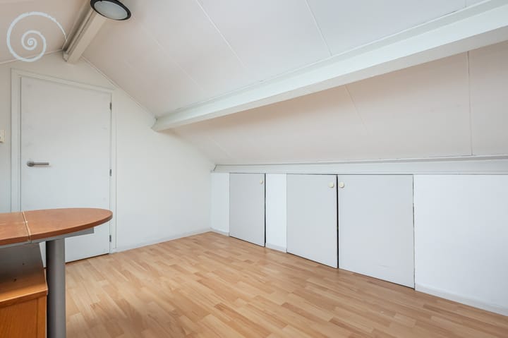 Photo 22 of Willem-Alexanderstraat 43