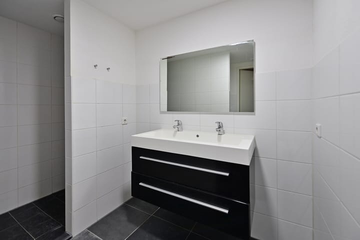 Photo 9 of Landstraat 37-A