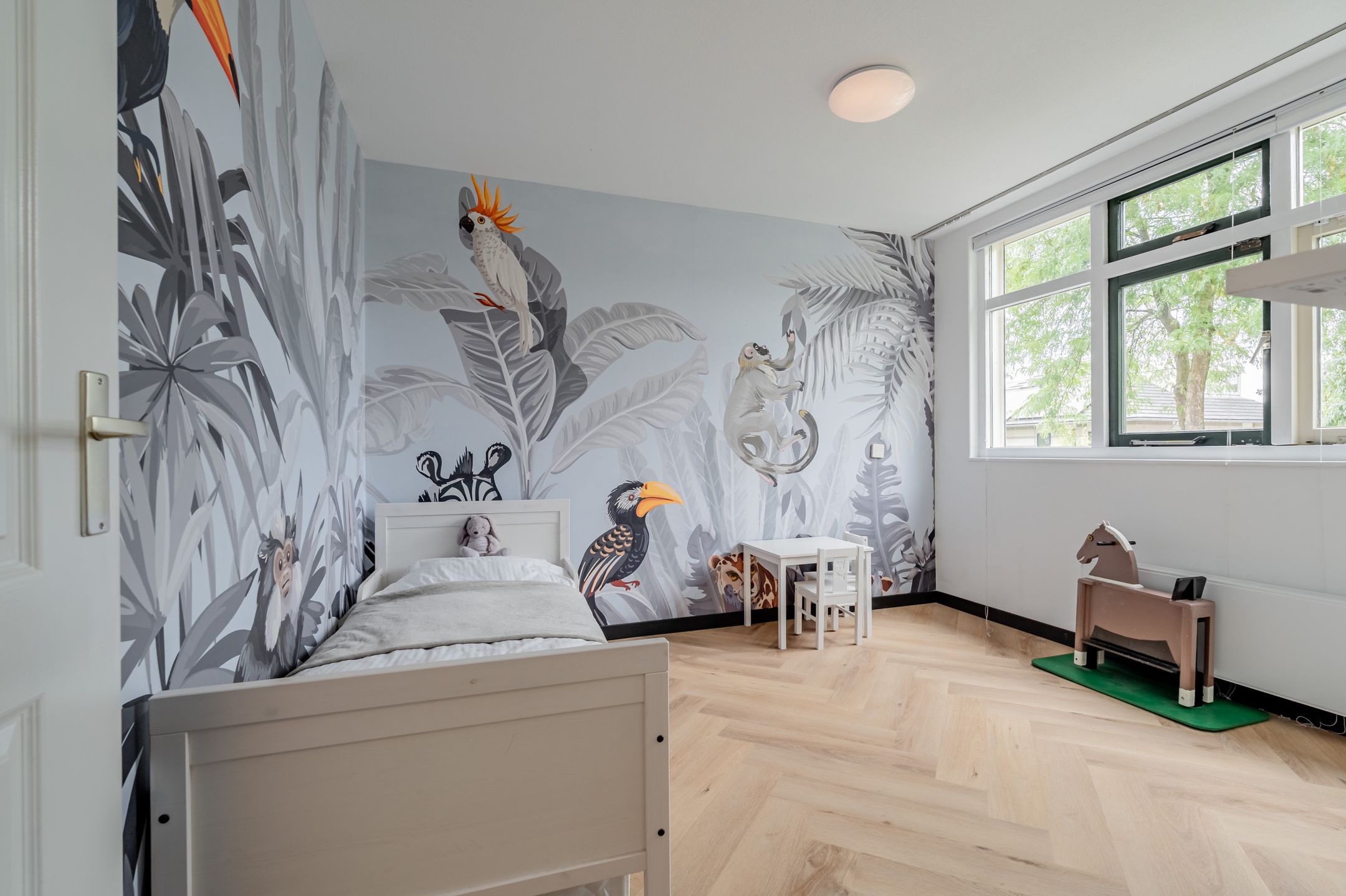 Foto 27 van Distelvlinderweg 118