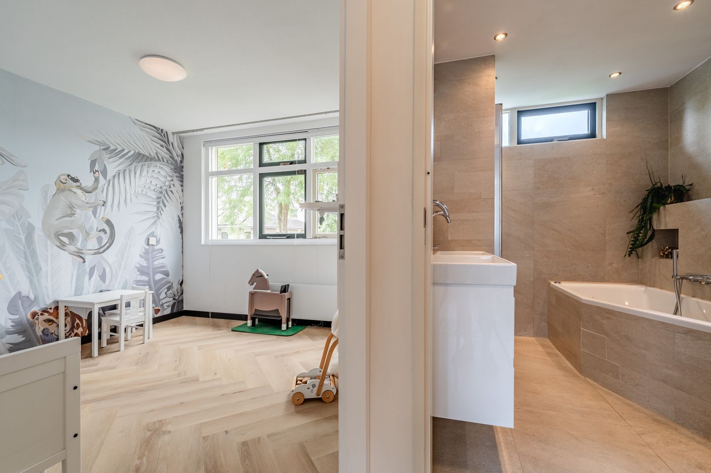 Foto 29 van Distelvlinderweg 118