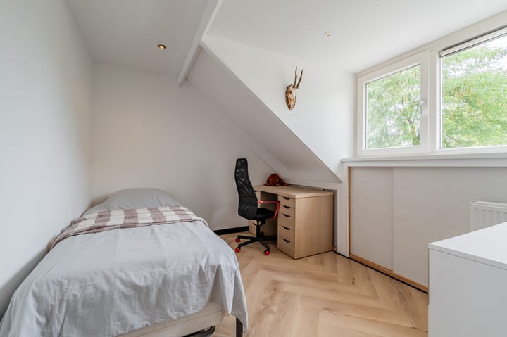 Foto 36 van Distelvlinderweg 118