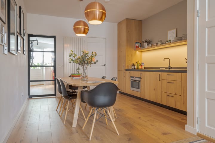 Foto 2 van Van Karnebeekstraat 36