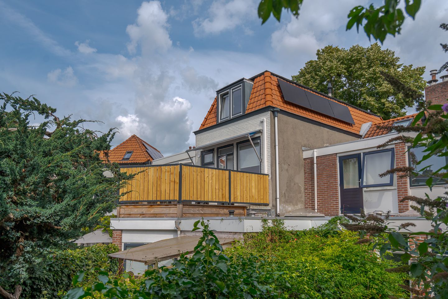 Foto 44 van Van Karnebeekstraat 36