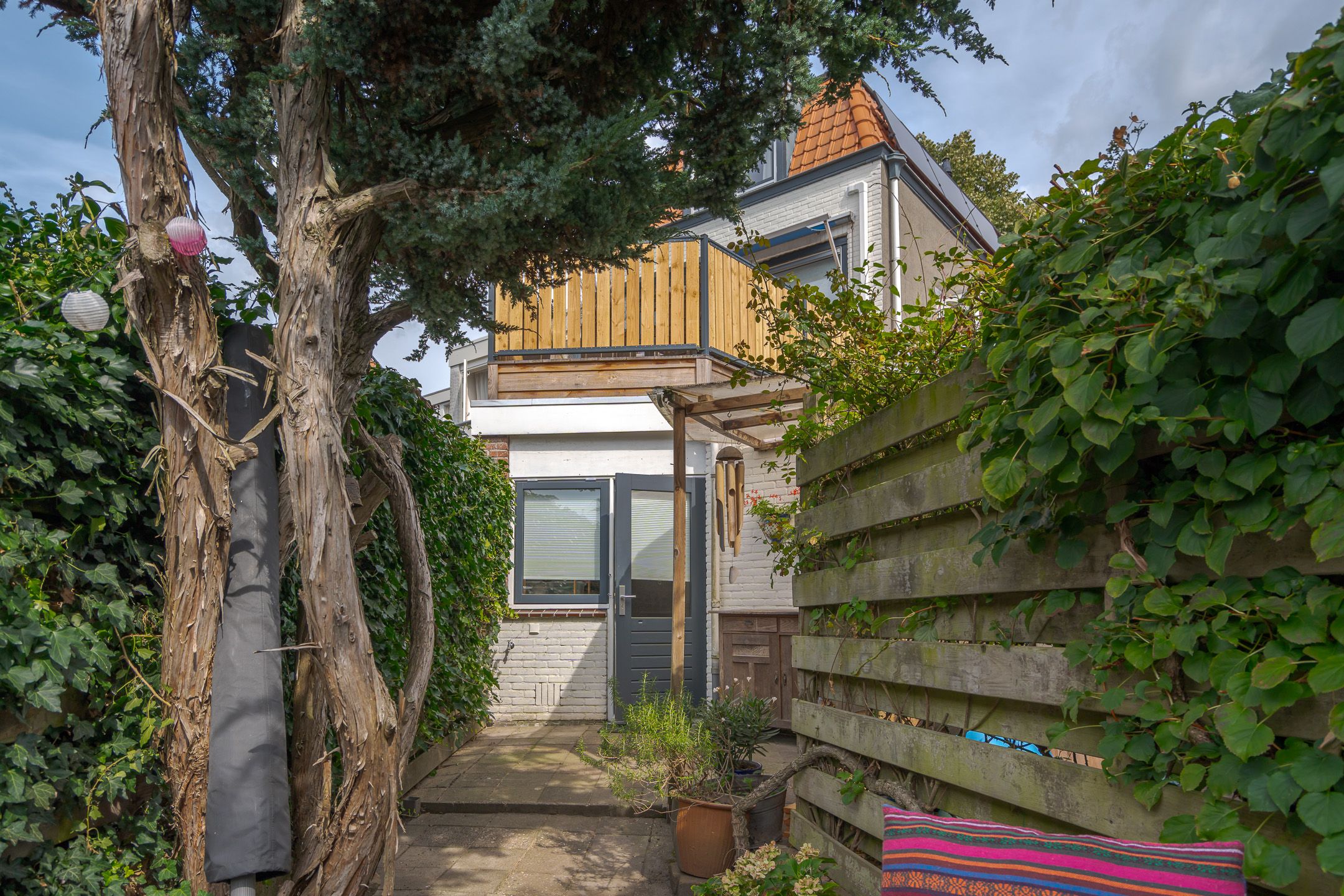 Foto 51 van Van Karnebeekstraat 36