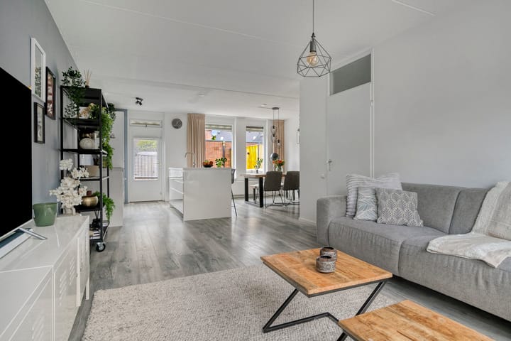 Photo 4 of Baronielaan 43