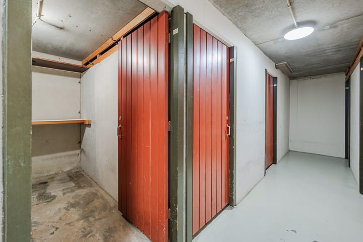 Foto 28 van Jennerstraat 126