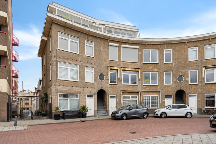 Foto 9 van Zeeruststraat 208