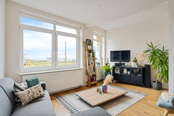 Foto 16 van Zeeruststraat 208