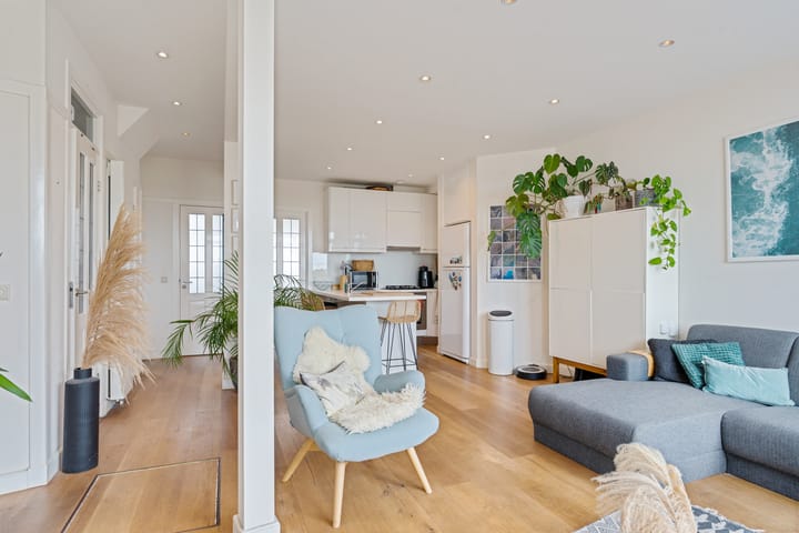 Foto 17 van Zeeruststraat 208