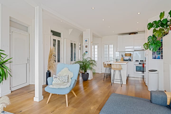 Foto 19 van Zeeruststraat 208