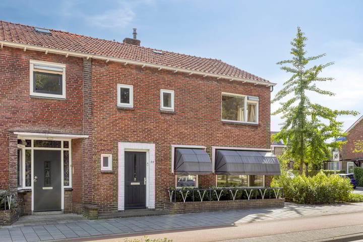 Photo 4 of Wolter ten Catestraat 35