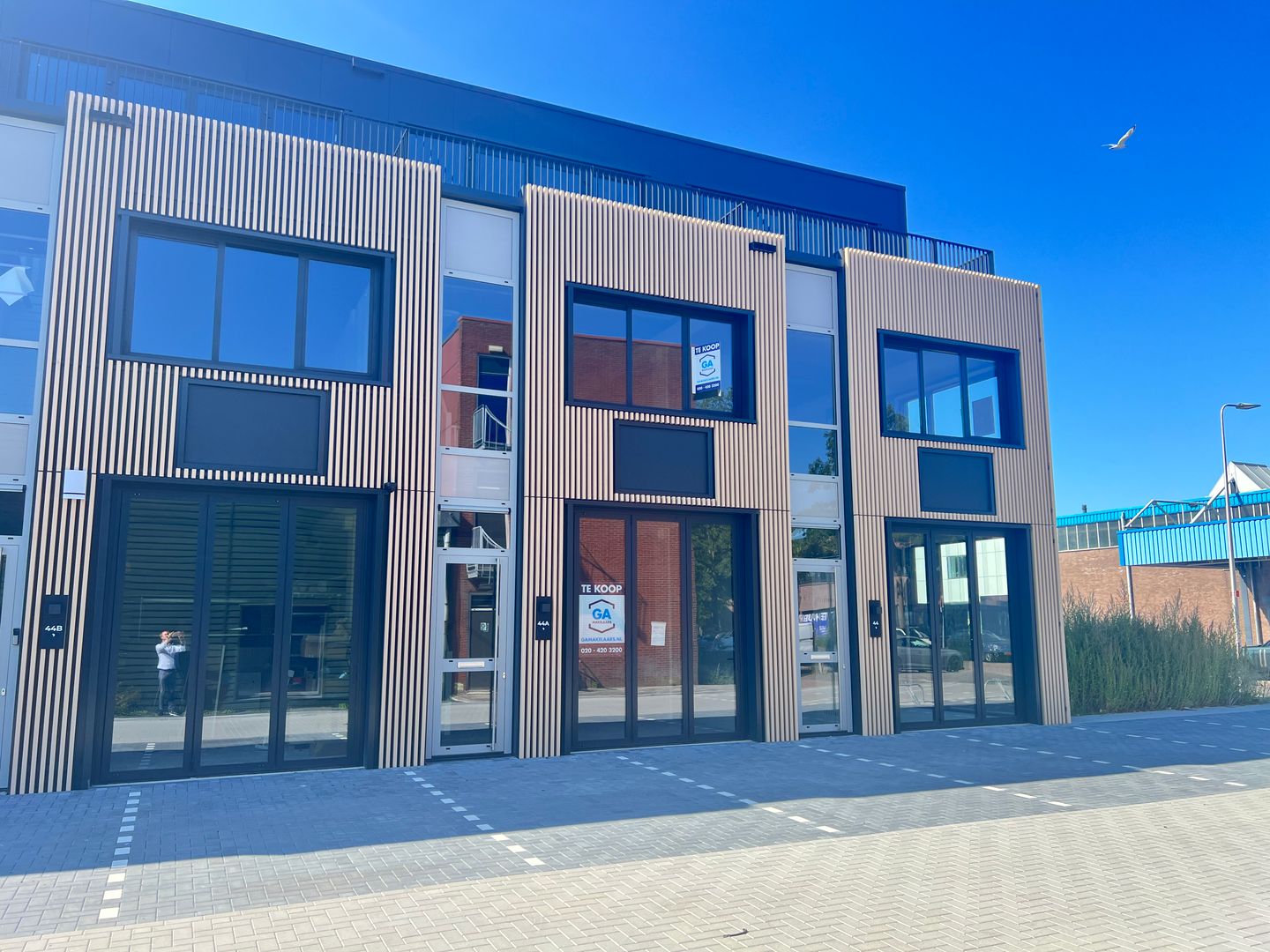 Bekijk foto 1 van Verrijn Stuartweg 44-A