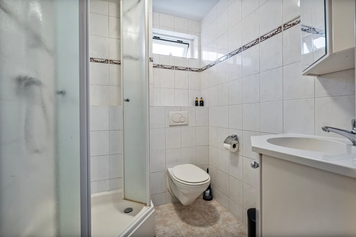 Photo 16 of Leeuwenbekstraat 2