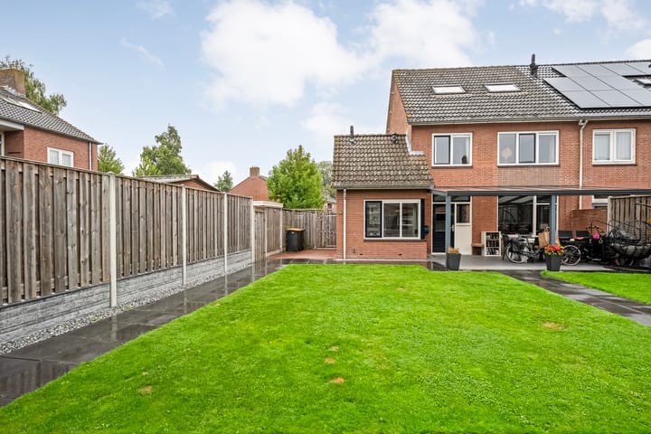 Photo 34 of Leeuwenbekstraat 2