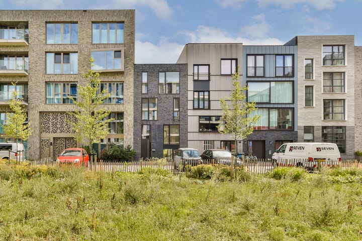 Photo 3 of Nydia Ecurystraat 20