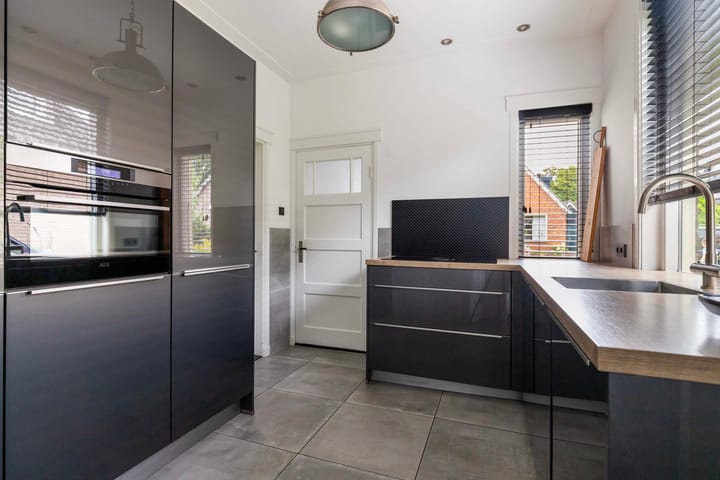 Foto 16 van Archimedesstraat 14