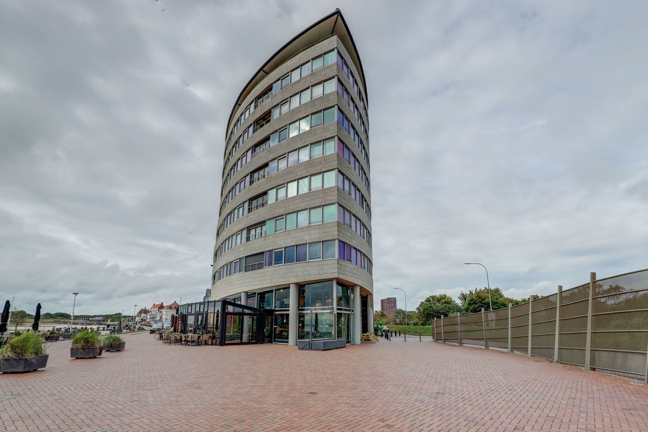 Foto 51 van Kenau Hasselaarstraat 373