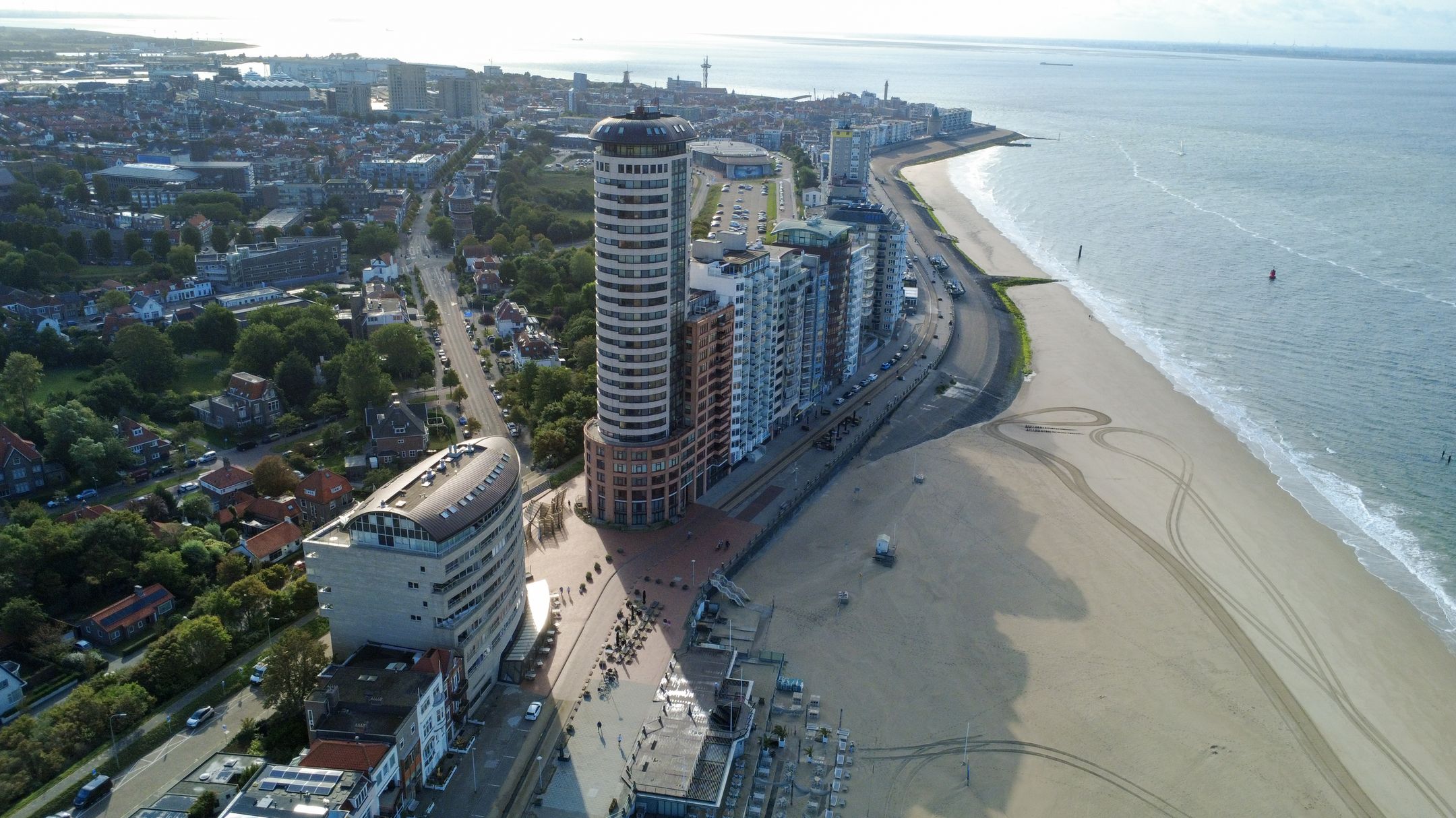 Foto 54 van Kenau Hasselaarstraat 373