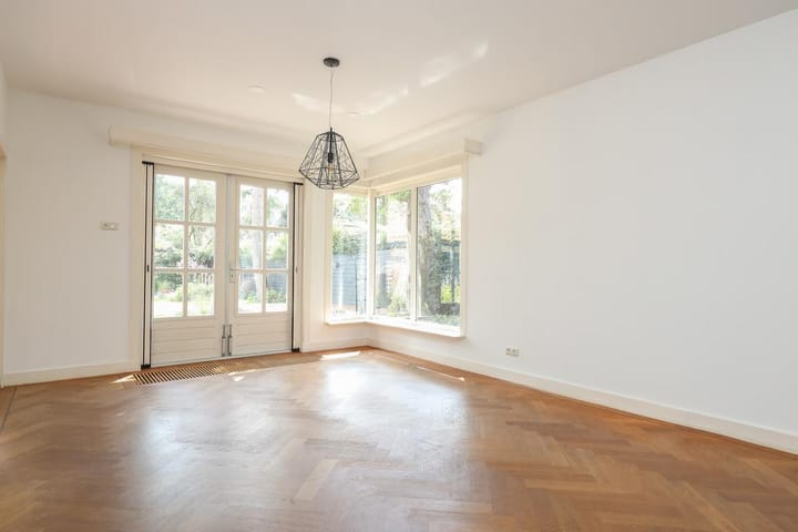 Photo 5 of Curaçaolaan 19