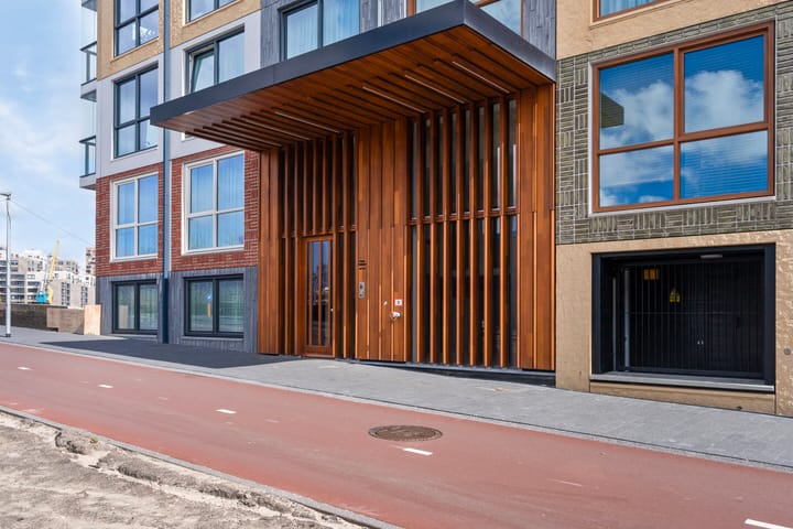 Foto 6 van Waldorpstraat 1586