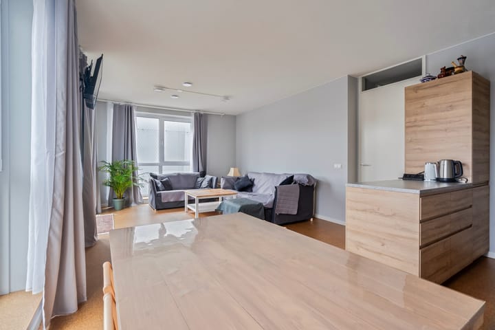 Foto 15 van Waldorpstraat 1586