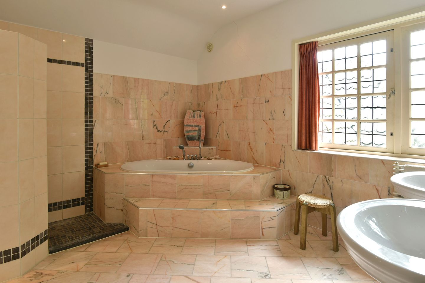 Foto 19 van Trompenbergerweg 47