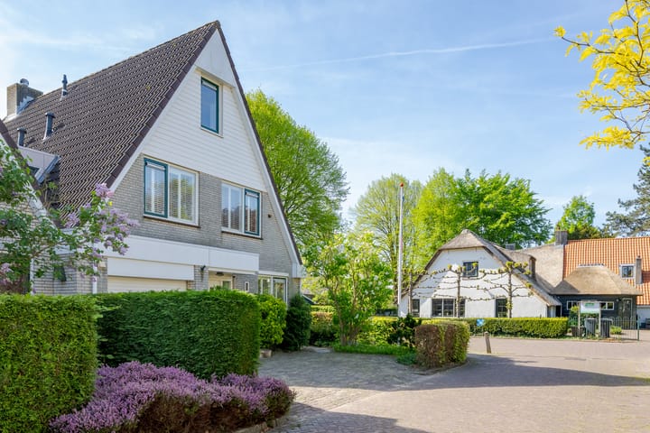 Cor van Osnabruggelaan 68 main image