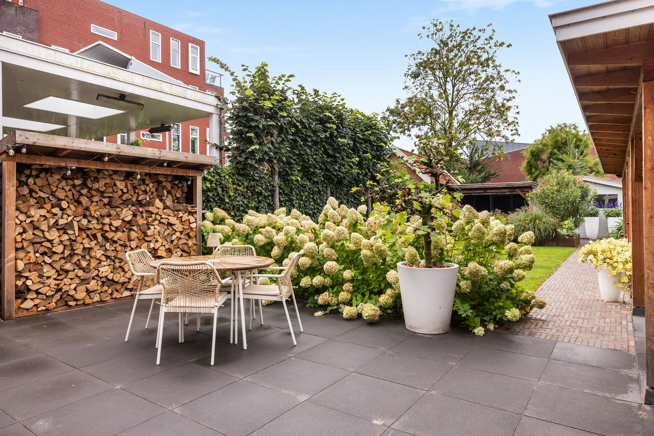 Foto 27 van Burgemeester de Bruïnelaan 35