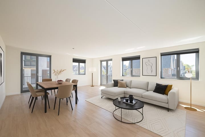 Photo 2 of Meeroever 67