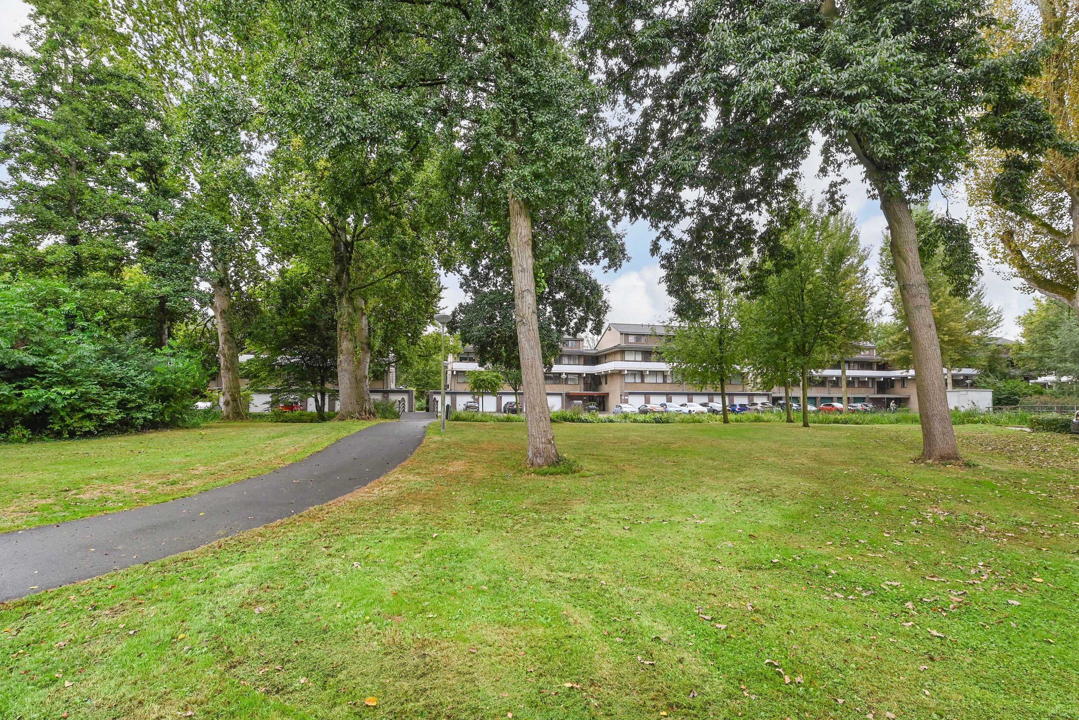 Foto 33 van Haastenburg 86