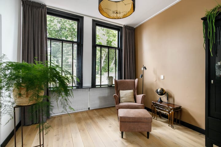 Foto 9 van Lopikerstraat 67