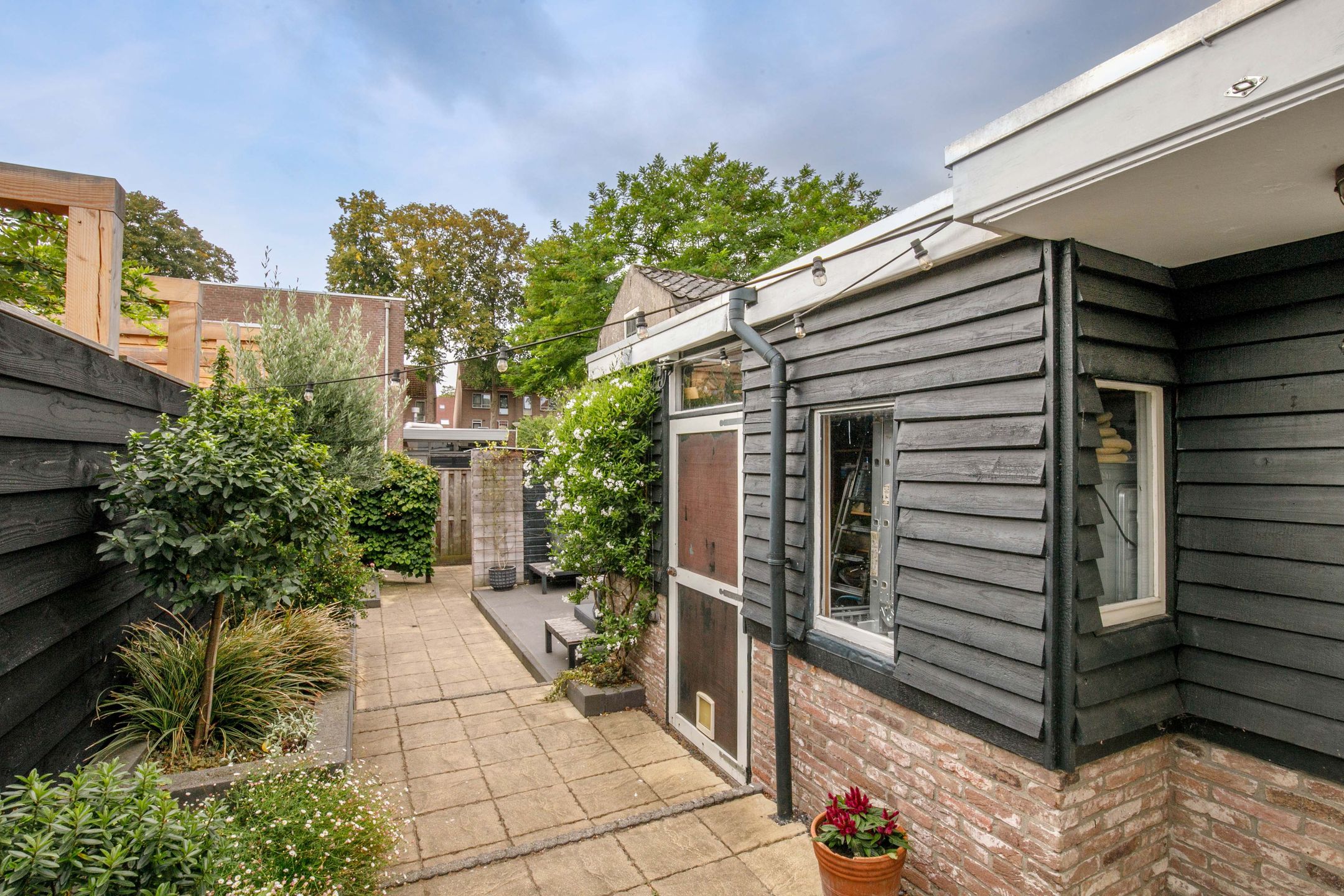 Foto 36 van Lopikerstraat 67