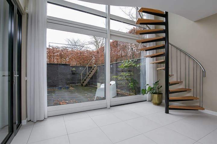 Foto 10 van Meester Michelsstraat 14