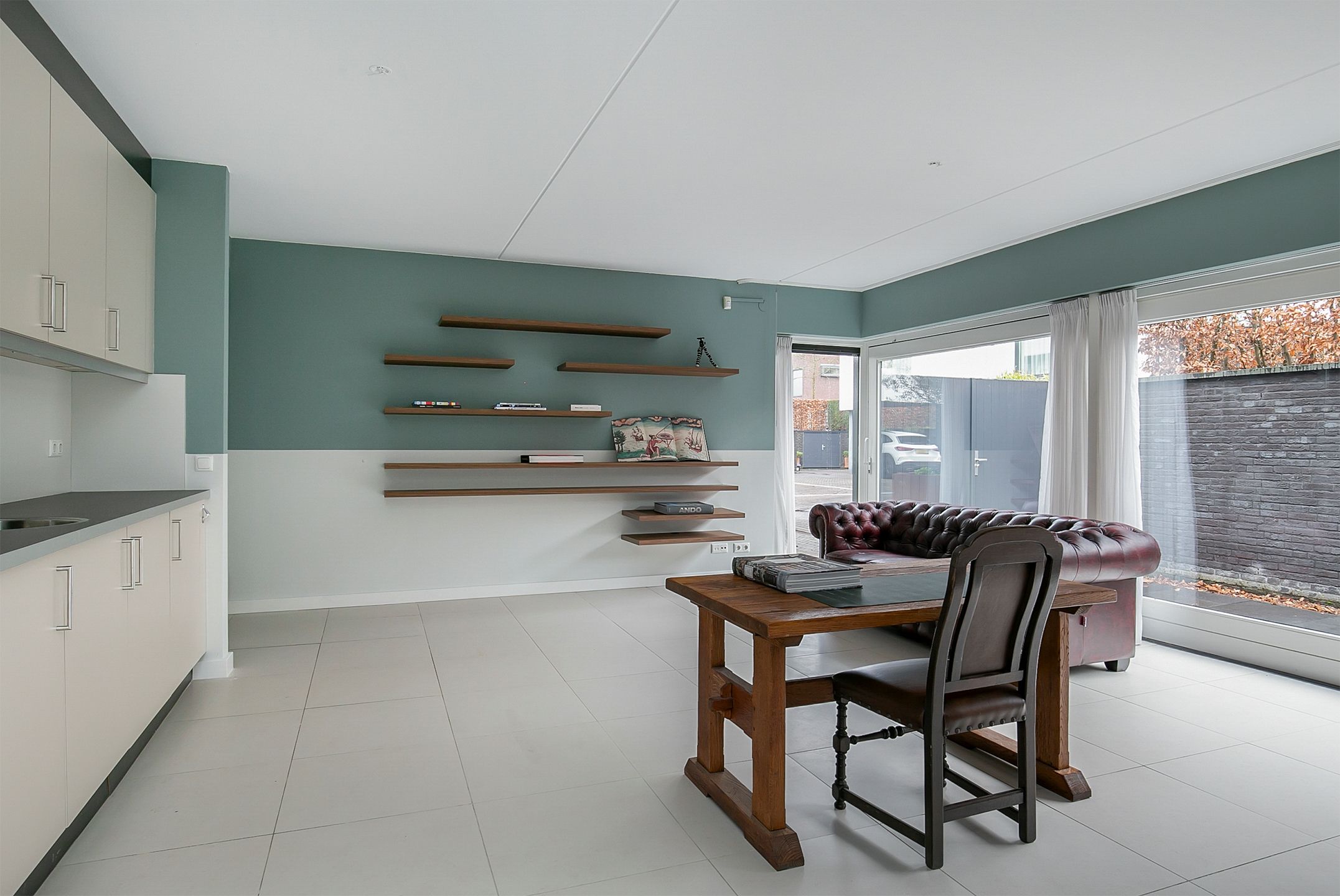 Photo 15 of Meester Michelsstraat 14