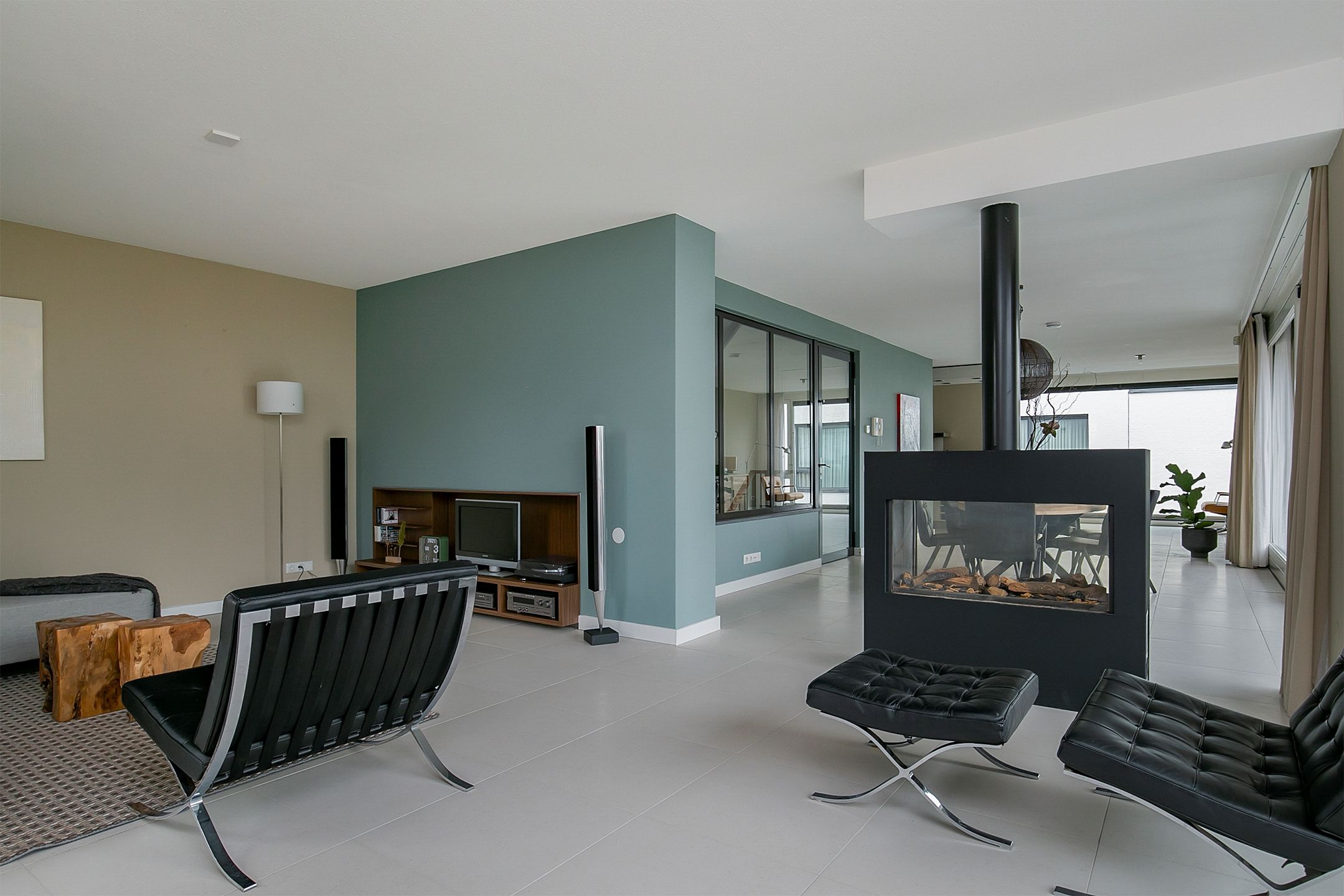 Photo 21 of Meester Michelsstraat 14