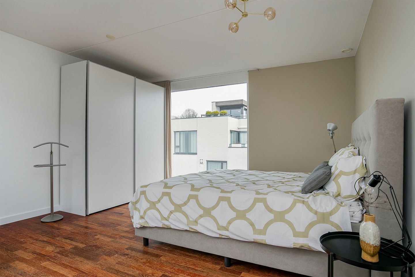 Photo 34 of Meester Michelsstraat 14