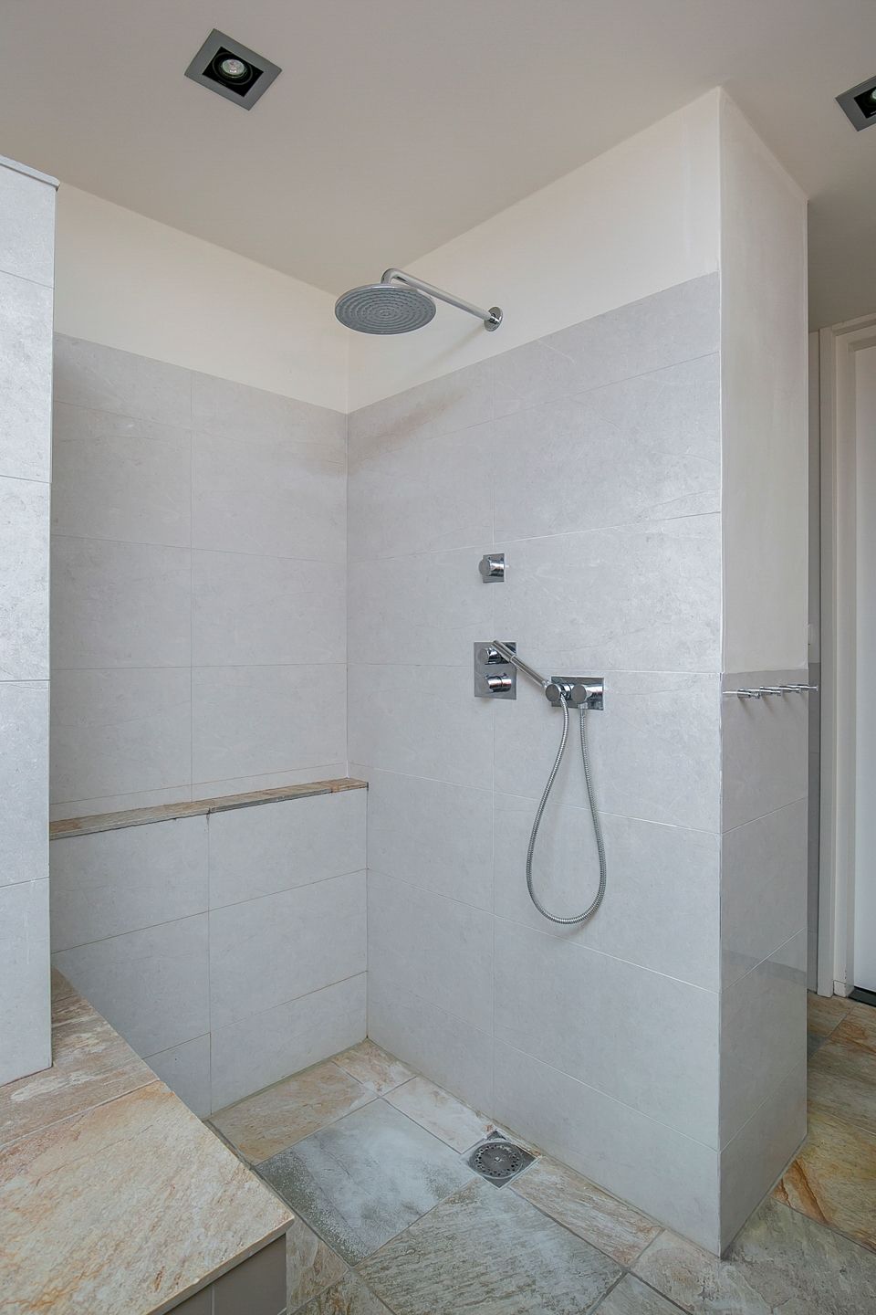 Photo 40 of Meester Michelsstraat 14