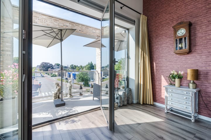 Photo 5 of Pesserstraat 2-28